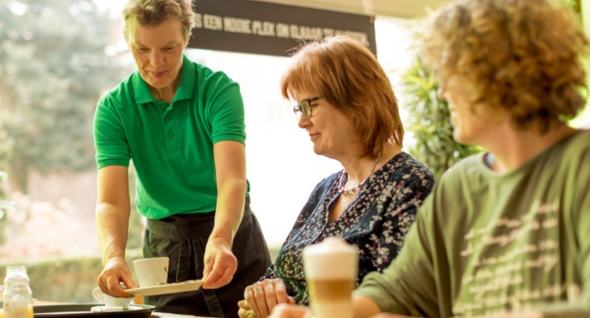 Bediening leescafé bibliotheek Hoorn dagbesteding locatie