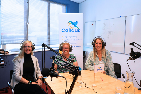 Podcast Hotst Claudia en Laurie met Ivanka